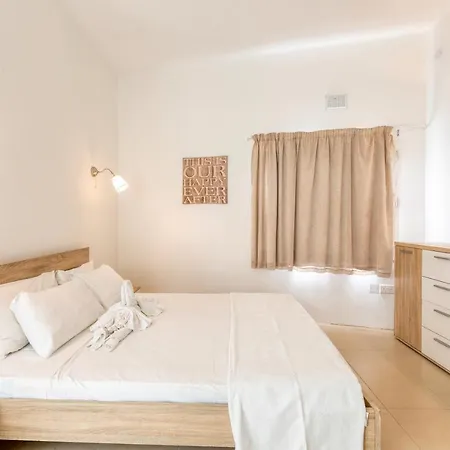 빌라 Sunny Side Spacious With Private Pool & Wifi By 360 Estates *