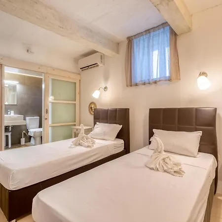 빌라 Sunny Side Spacious With Private Pool & Wifi By 360 Estates