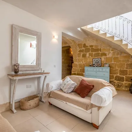 Sunny Side Spacious With Private Pool & Wifi By 360 Estates