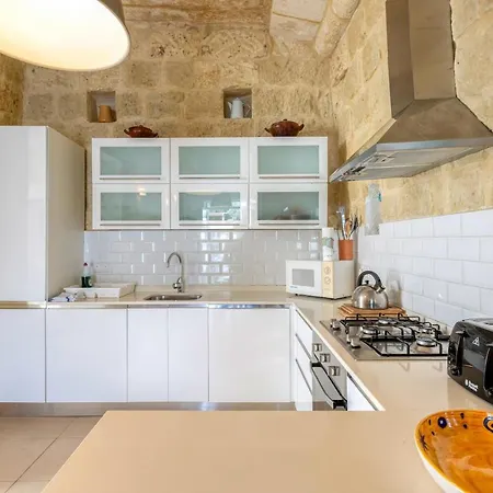 빌라 Sunny Side Spacious With Private Pool & Wifi By 360 Estates *