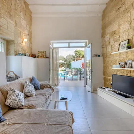 Sunny Side Spacious With Private Pool & Wifi By 360 Estates *